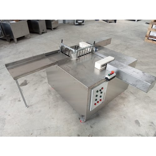 HALWA CUTTING MACHINE